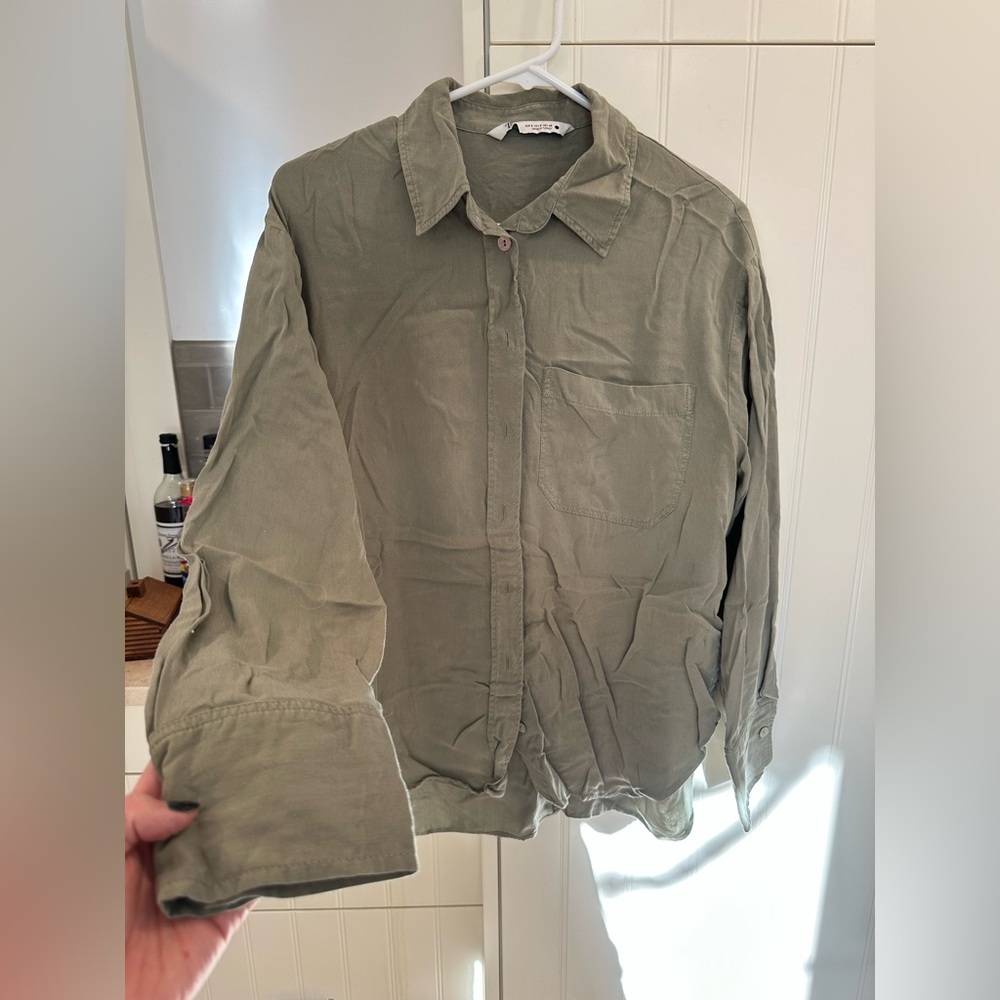 Zara Olive Green Button Down - Picture 1 of 3